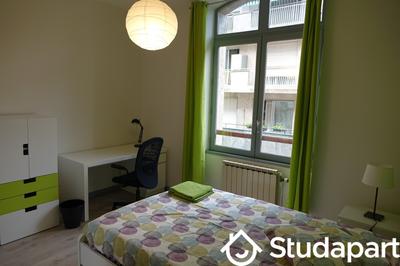 Chambre - 14 m² - 1 pièce