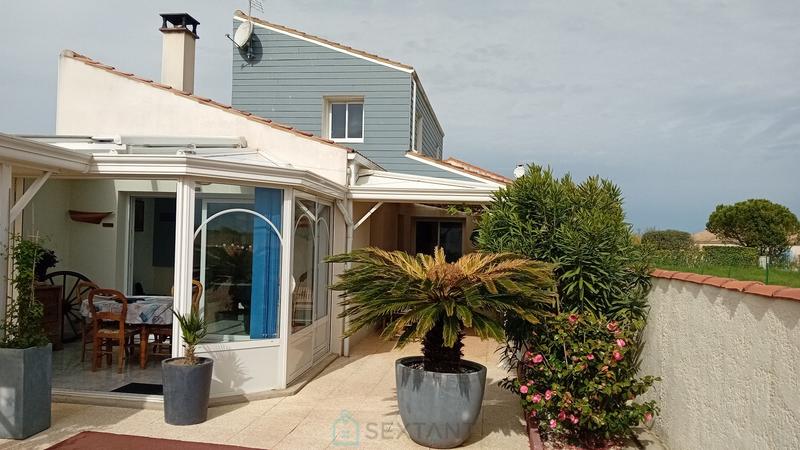 Maison - 110 m² - 6 pièces