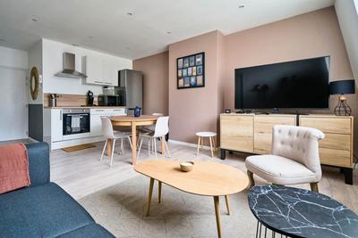 Appartement - 79 m² - 5 pièces