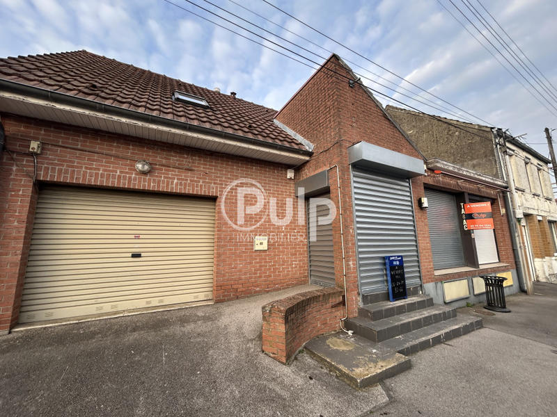 Maison - 245 m² - 5 pièces