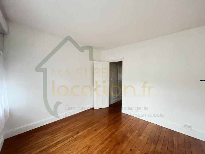 Maison - 146 m² - 8 pièces