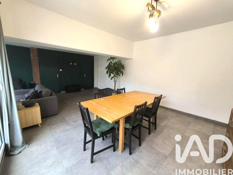 Maison - 180 m² - 7 pièces