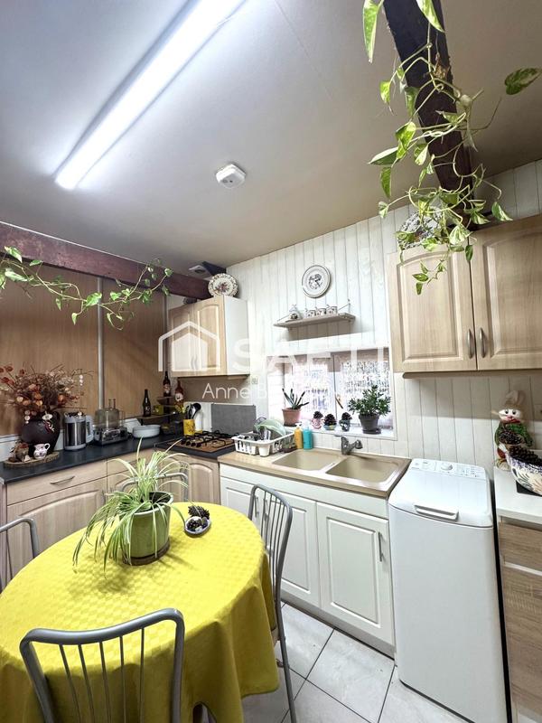 Maison - 137 m² - 7 pièces