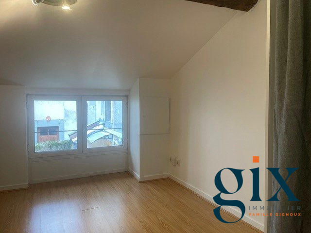 Appartement - 18 m² - 1 pièce