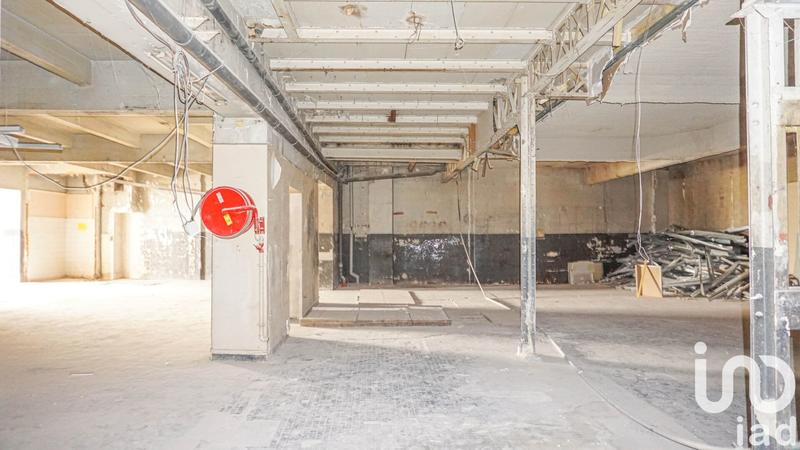 Appartement - 375 m² - 1 pièce