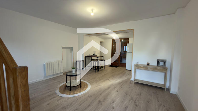 Maison - 83 m² - 5 pièces