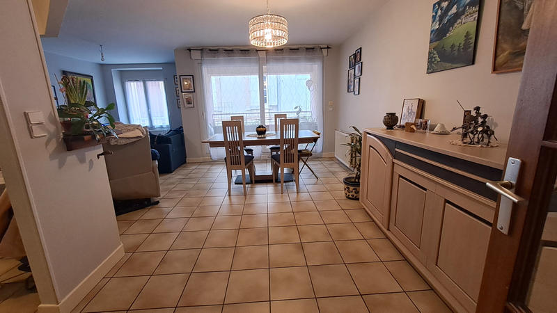 Appartement - 74 m² - 3 pièces