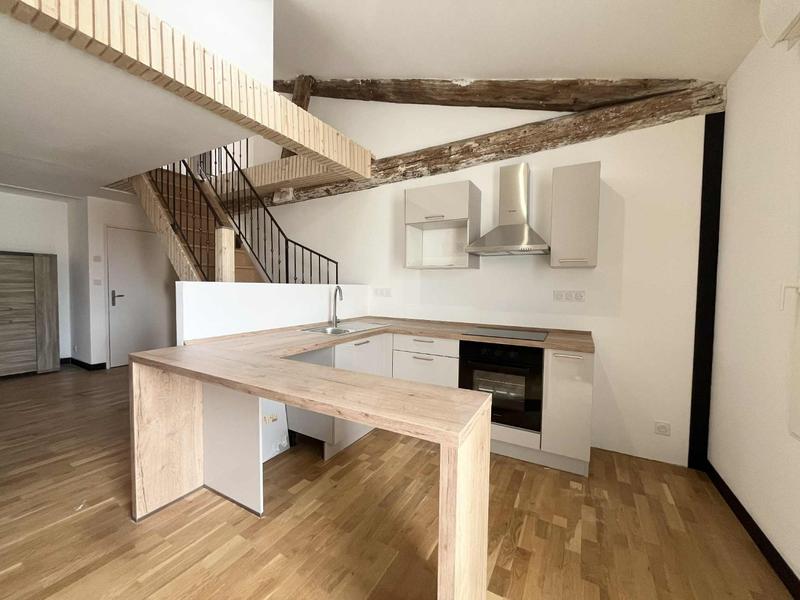 Appartement - 106 m² - 4 pièces