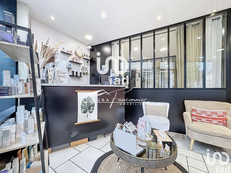 Local commercial - 93 m²