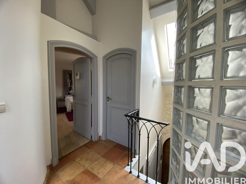 Maison - 253 m² - 8 pièces