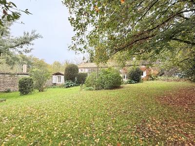 Maison - 142 m² - 5 pièces