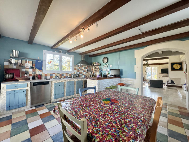 Maison - 178 m² - 7 pièces