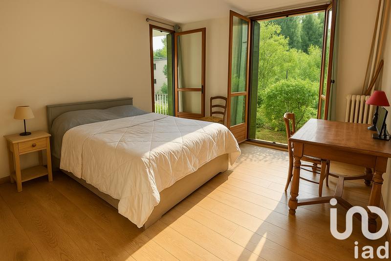 Appartement - 81 m² - 4 pièces