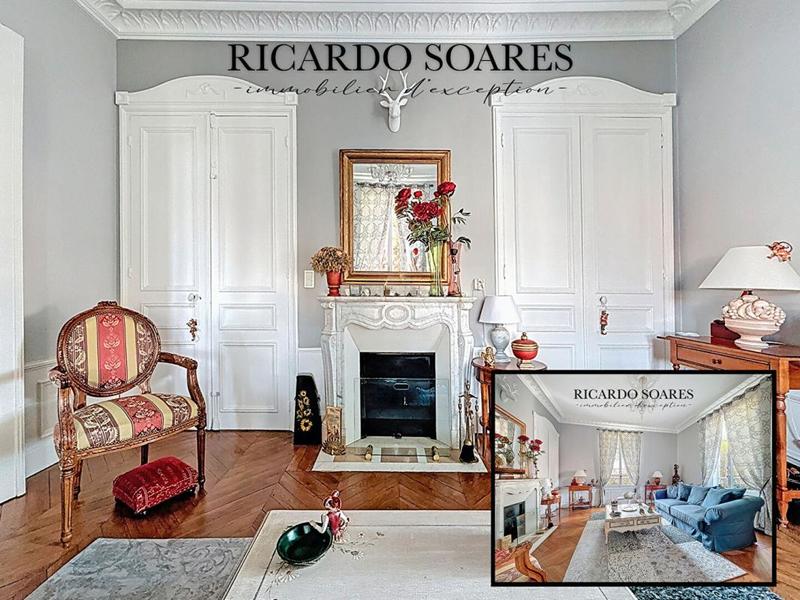 Demeure - 278 m² - 11 pièces