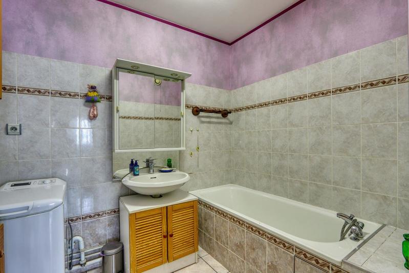 Appartement - 103 m² - 5 pièces