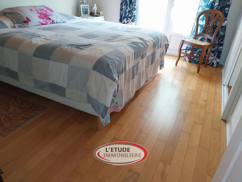 Maison - 190 m² - 10 pièces