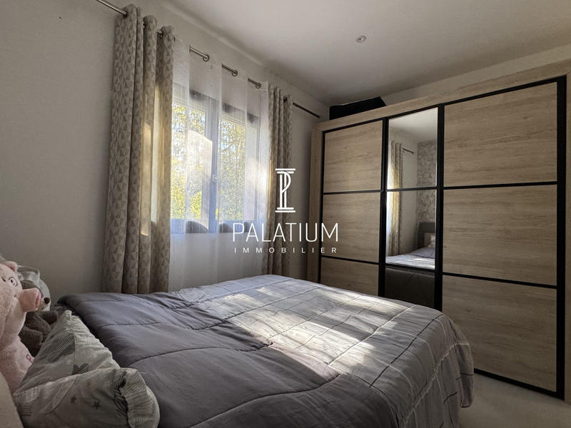 Maison contemporaine - 111 m² - 5 pièces