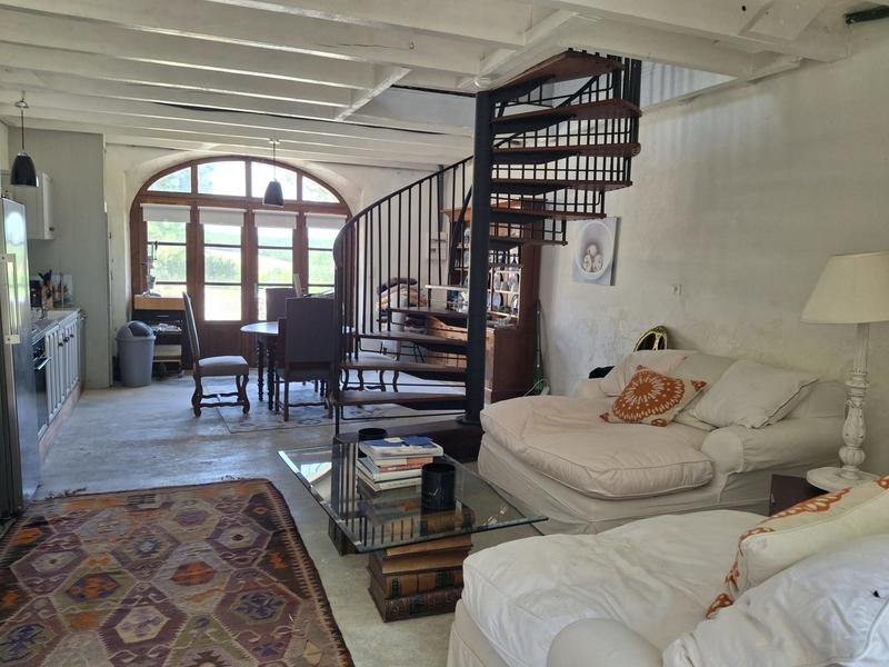 Maison traditionnelle - 388 m² - 11 pièces