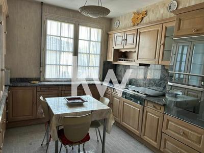 Maison de ville - 138 m² - 8 pièces