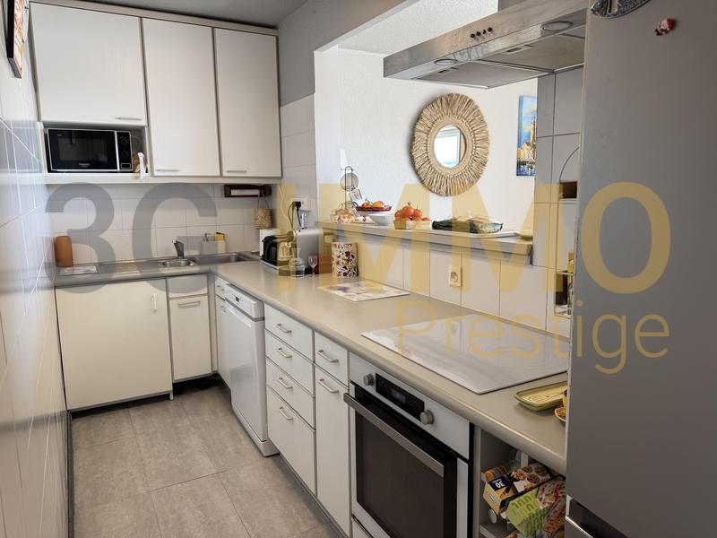 Appartement - 90 m² - 4 pièces