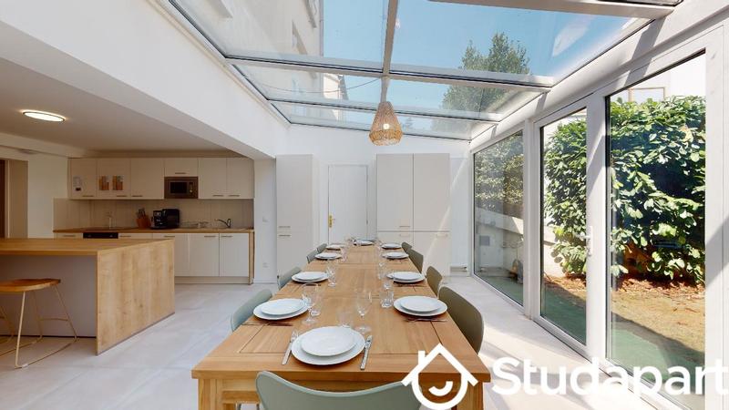 Chambre - 12 m² - 1 pièce