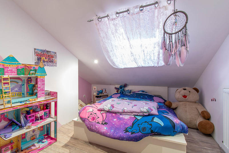 Maison - 82 m² - 5 pièces