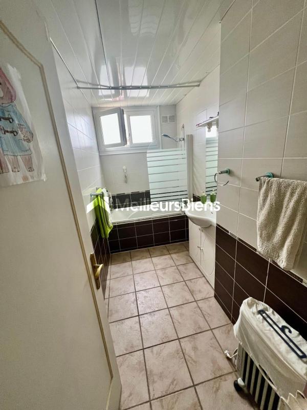 Appartement - 60 m² - 3 pièces