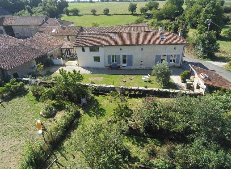 Maison - 195 m² - 7 pièces