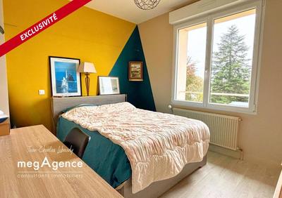 Maison - 105 m² - 4 pièces