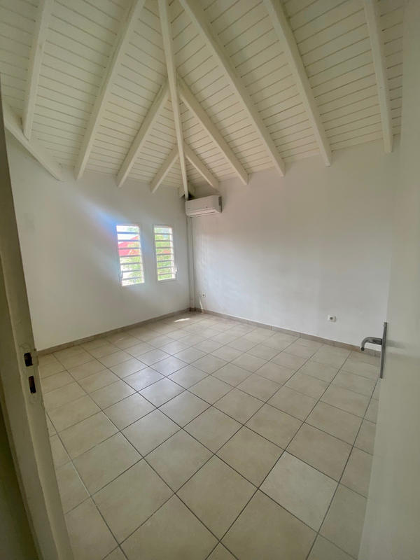 Maison - 76 m² - 4 pièces