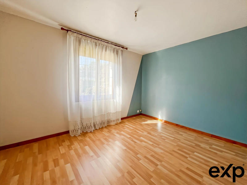 Appartement - 110 m² - 7 pièces