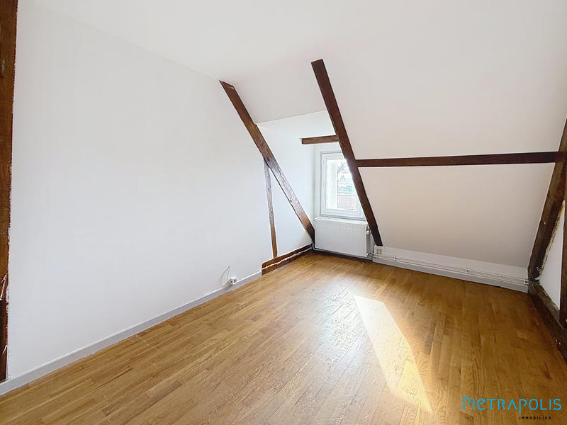 Maison - 175 m² - 6 pièces