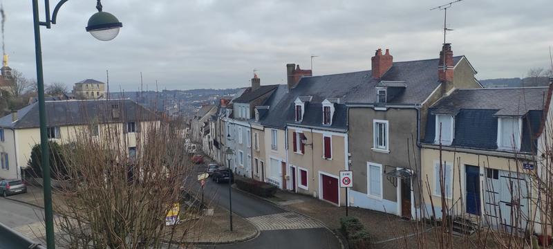 Maison - 102 m² - 5 pièces