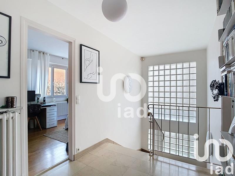 Maison - 136 m² - 7 pièces