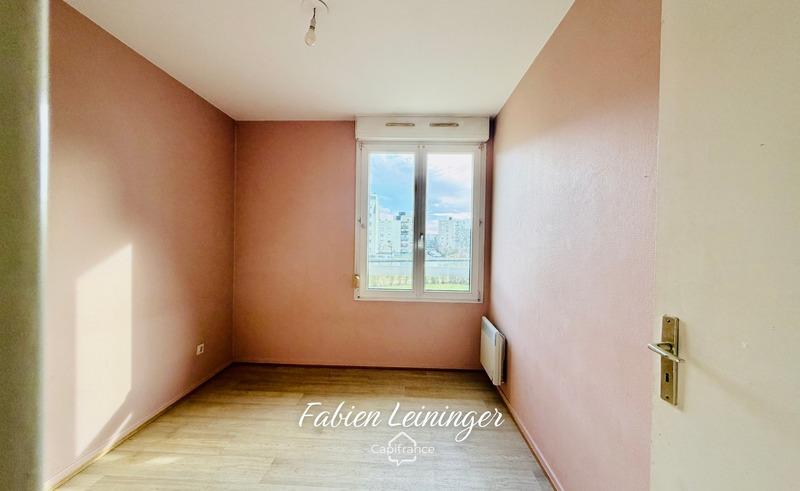 Appartement - 98 m² - 5 pièces