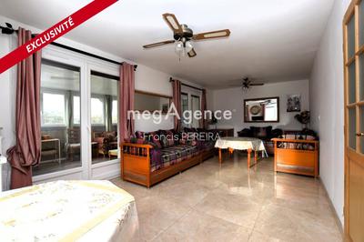 Maison - 122 m² - 6 pièces