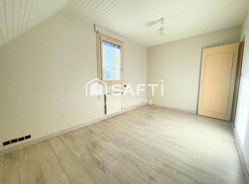 Maison - 138 m² - 7 pièces