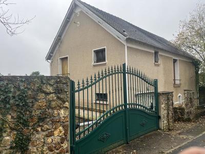 Maison - 98 m² - 5 pièces