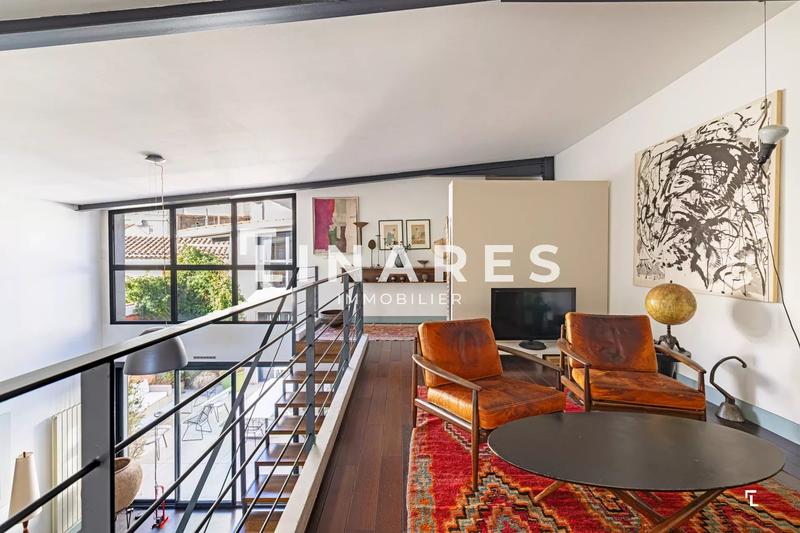 Villa - 195 m² - 6 pièces