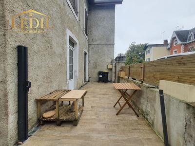 Immeuble - 116 m² - 6 pièces