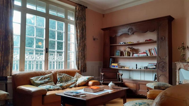 Propriété - 196 m² - 8 pièces