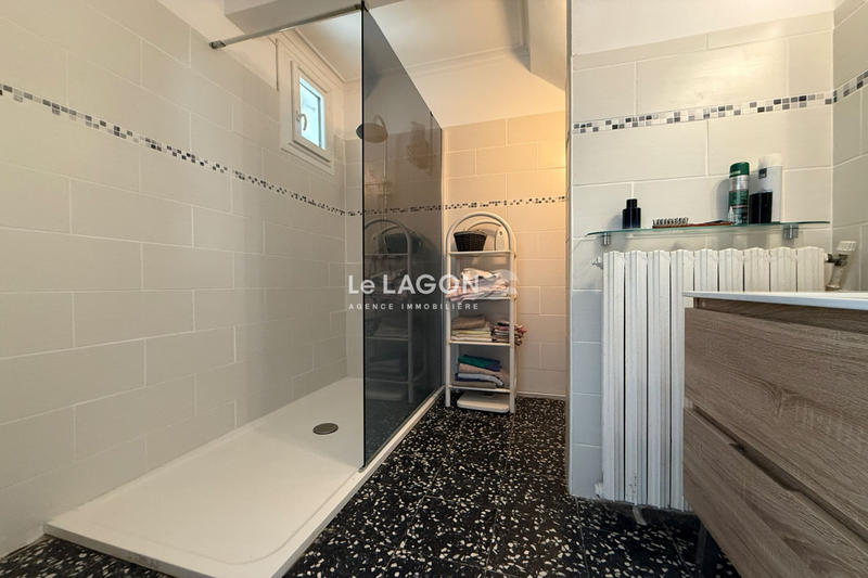 Maison - 93 m² - 4 pièces