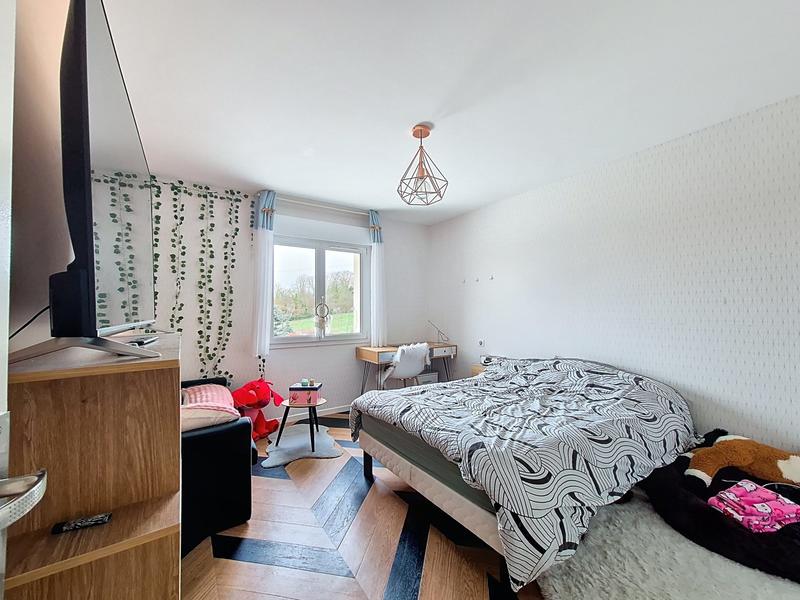 Maison contemporaine - 212 m² - 6 pièces