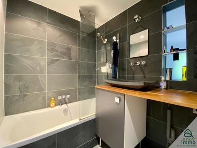 Appartement - 49 m² - 2 pièces