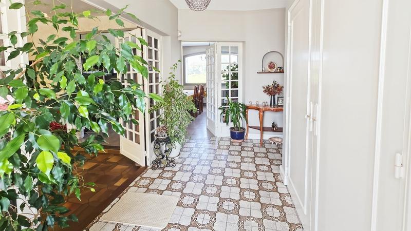 Maison - 185 m² - 7 pièces