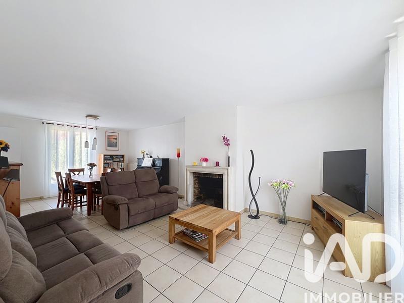 Maison - 121 m² - 6 pièces