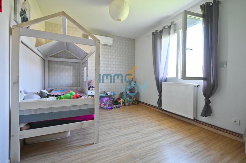 Maison - 130 m² - 6 pièces