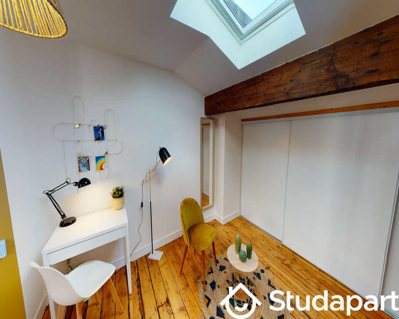 Chambre - 110 m² - 1 pièce