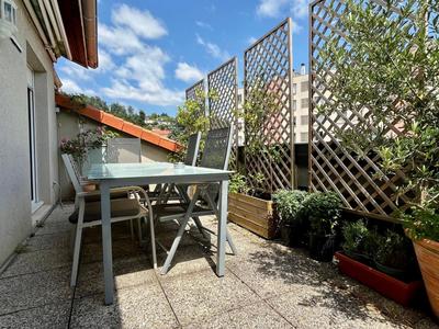 Appartement - 118 m² - 6 pièces