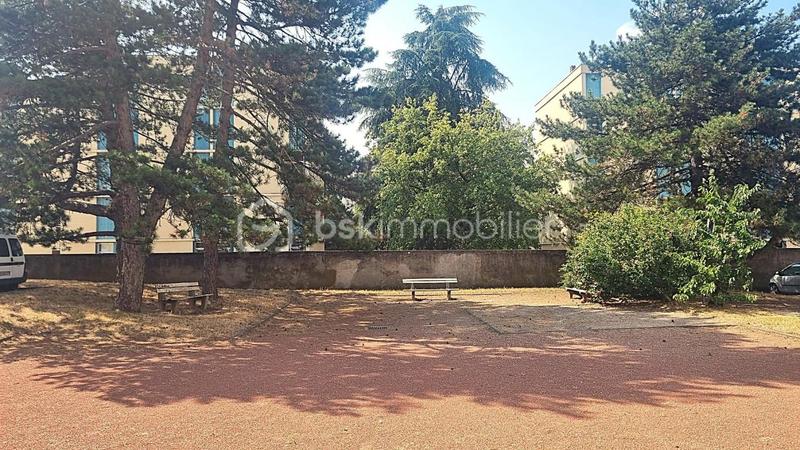 Appartement - 61 m² - 2 pièces